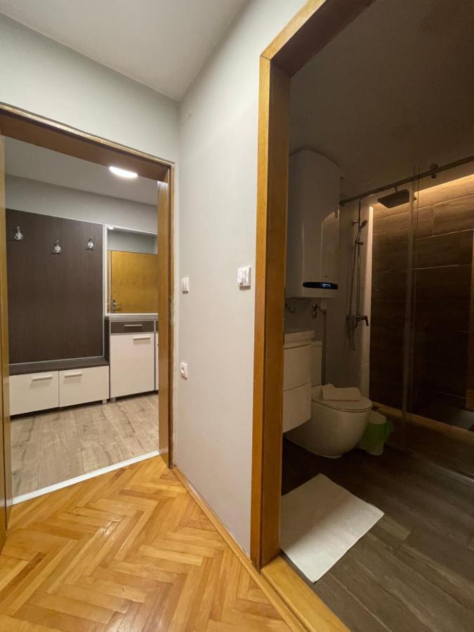 Ferienwohnung Leo Ni Exterior foto