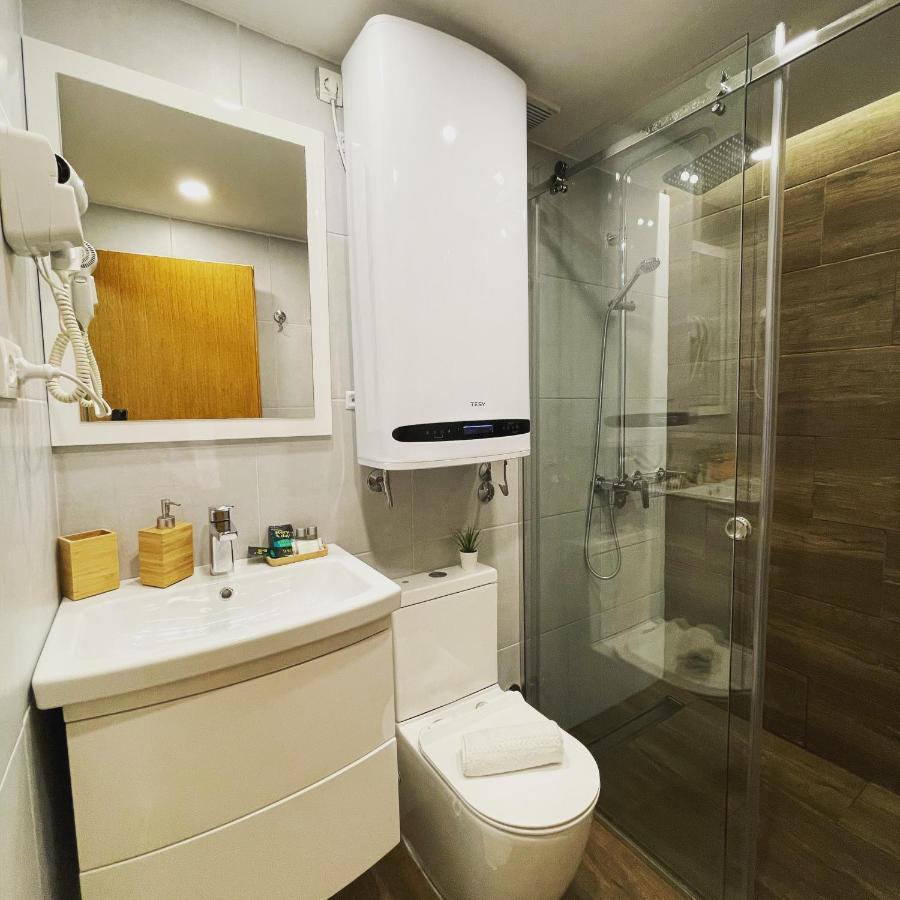 Ferienwohnung Leo Ni Exterior foto